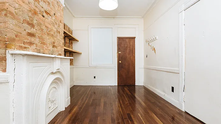 Rented by Nooklyn NYC LLC | media 33