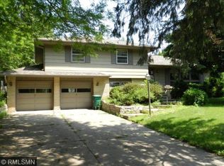 7910 60th Ave N, New Hope, MN 55428