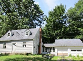 4116 Lake Vista Rd, Akron, OH 44319