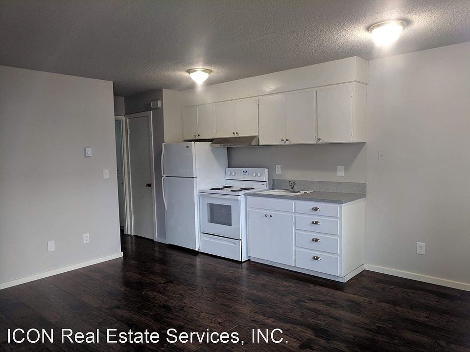 1st image of 3315 McKinley Ave #13