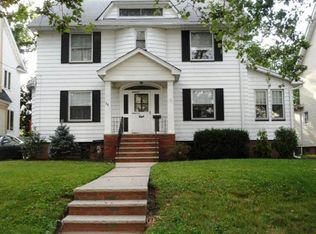 36 Monmouth Rd, Elizabeth, NJ 07208