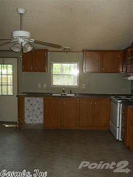 4th image of 36 Black Oak Cir