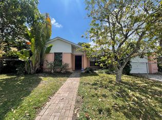 11266 SW 166th Ter, Miami, FL 33157