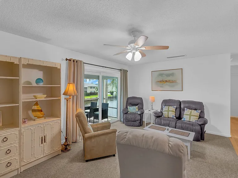 1860 Robalo Dr #203A — Photo 9