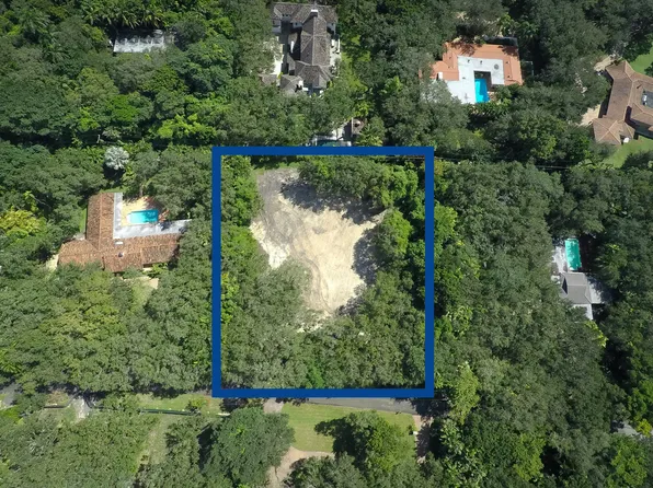 10945 Lakeside Dr, Coral Gables, FL 33156