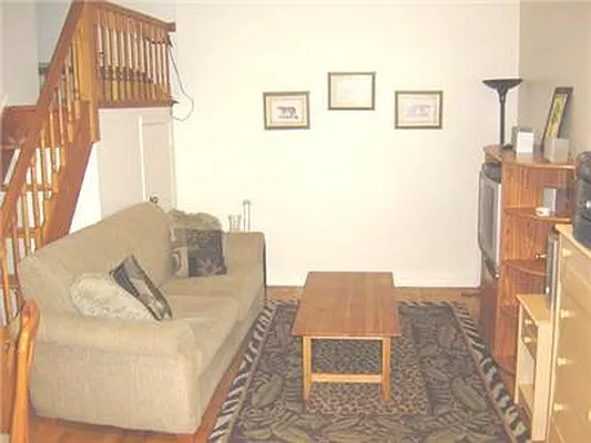 Sold by Oxford Property Group | media 8