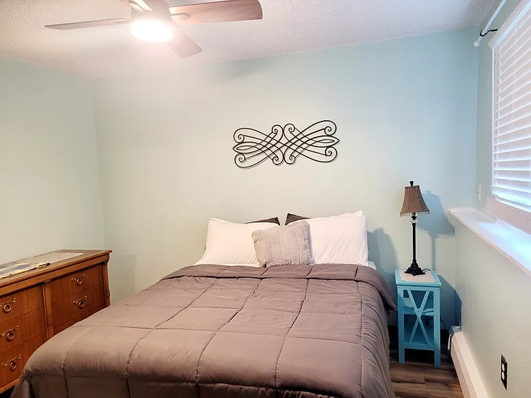 4009 San Roberto Ave #6 — Photo 15