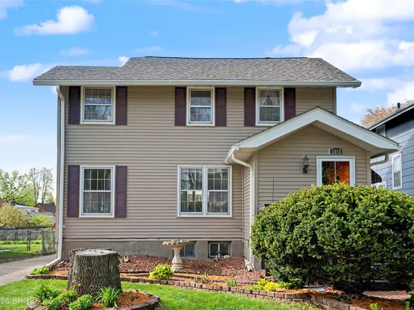 3812 Kingman Blvd, Des Moines, IA 50311