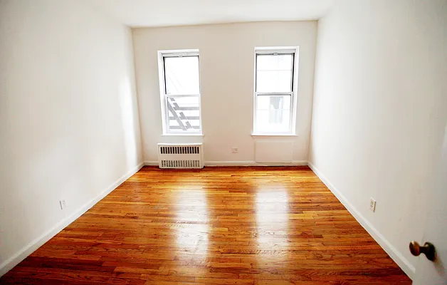 Rented by Avenues Real Estate | media 4