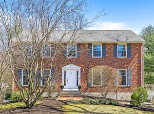 24 Cider Mill Rd, Framingham, MA 01701