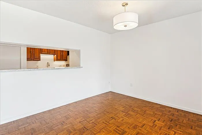 2555 Pennsylvania Ave NW #816 — Photo 18