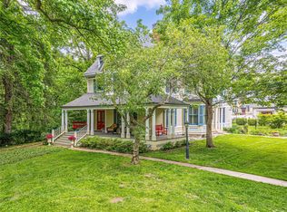 124 S Elm Ave, Saint Louis, MO