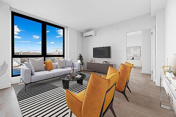 1st image of 91-09 Roosevelt Ave #405