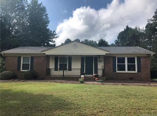 6216 Wheeler Dr, Charlotte, NC 28211