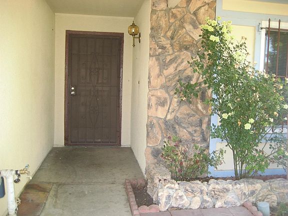 3rd image of 4055 Deer Trail Way