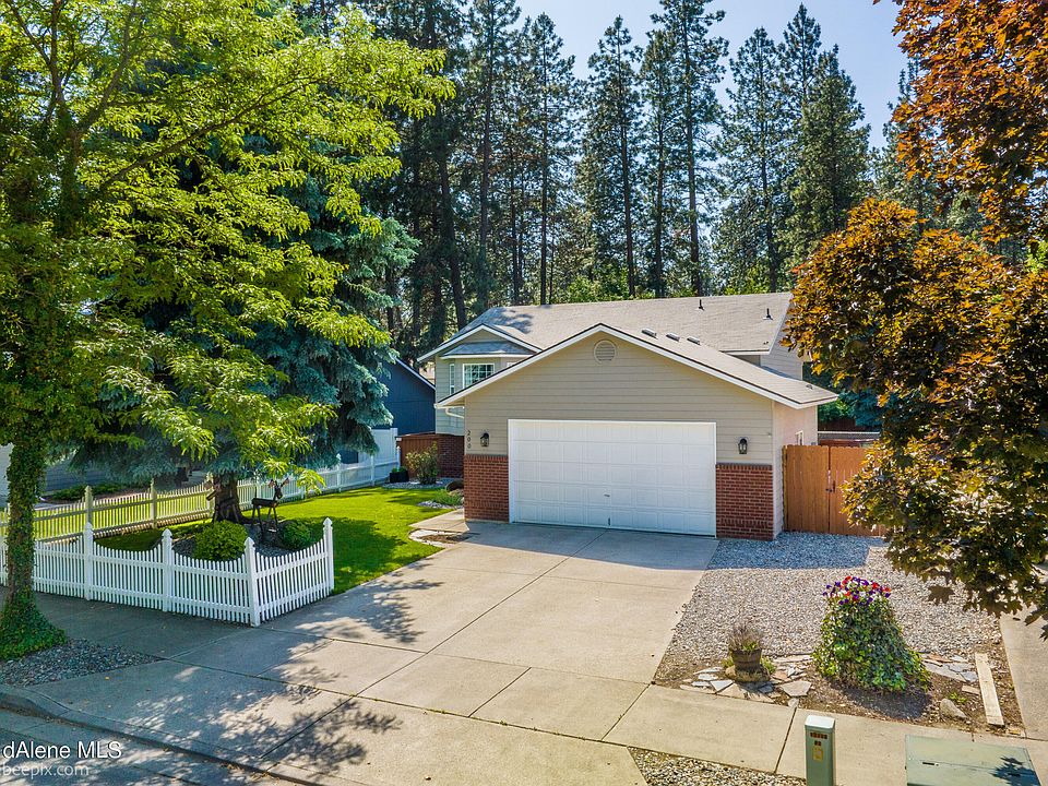 1st image of 200 S Aerie Ct