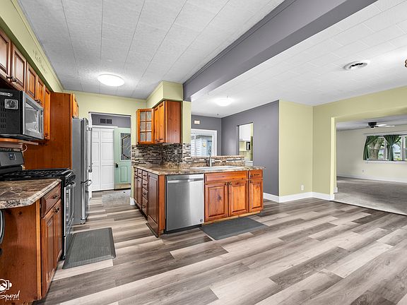4th image of 172 Lawton Ln