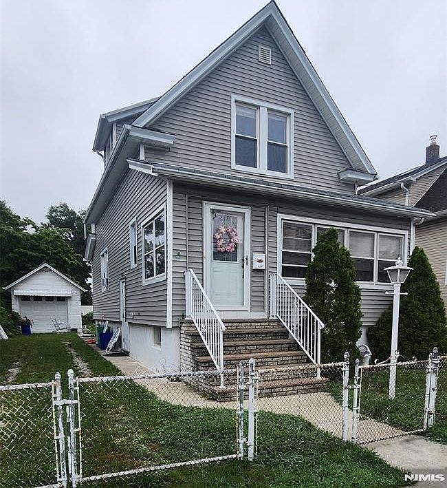 1st image of 171 Valley Brook Ave