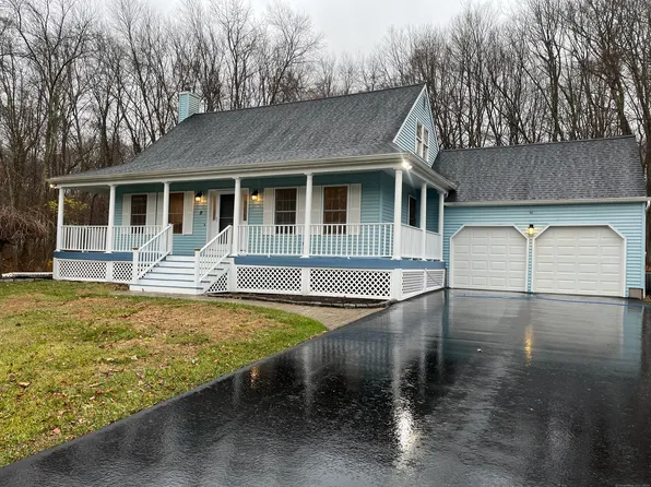 11 Cambridge Drive, Wolcott, CT 06716