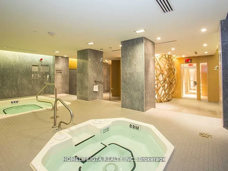 120 Harrison Garden Blvd #428 — Photo 17