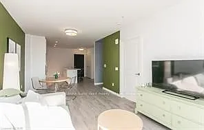181 King St S #1010 — Photo 20