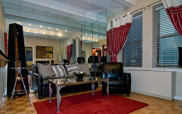 Rented by Sterling Holdings | media 16