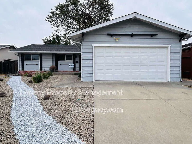 2190 Granada St