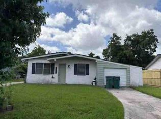 1937 Robin Ave, Orange, TX 77632