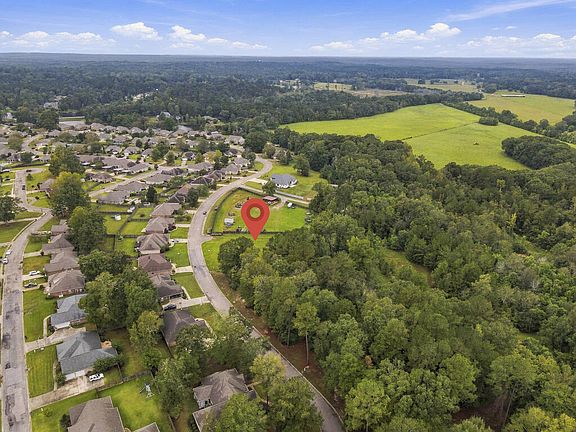 5th image of 18 Joshbury Cir
