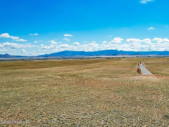 3rd image of 42 Barrel Mesa Rd #B