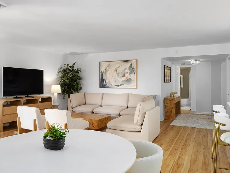750 Egret Cir #6210 — Photo 8