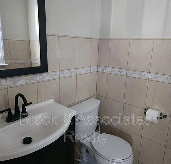3460 McChoen Dr — Photo 8