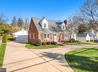 4017 Saul Rd, Kensington, MD 20895