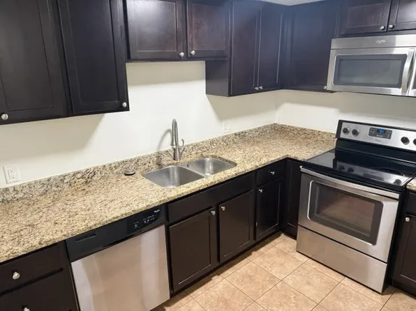 2217B Reed Dr, Denver, CO 80214