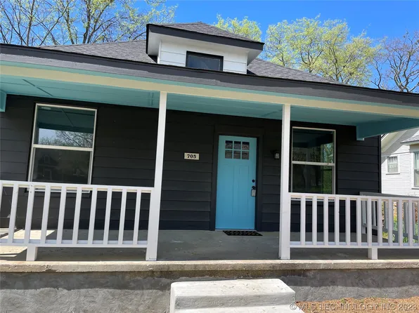 705 N Parkinson Ave, Wagoner, OK 74467
