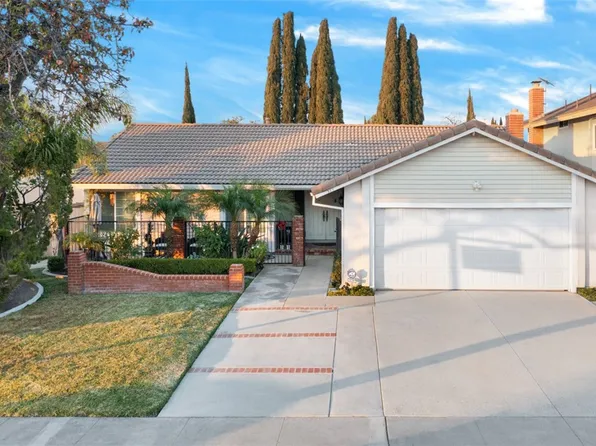 517 W Alpine Ave, Santa Ana, CA 92707