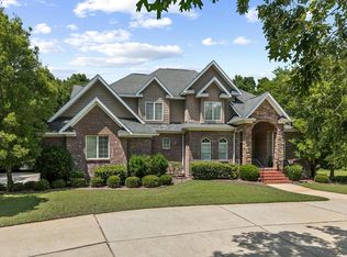320 Bocage Dr, Dothan, AL 36303