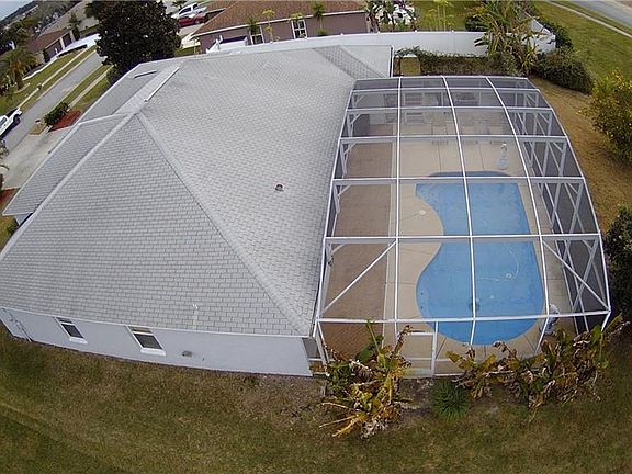 4th image of 5966 Shady Creek Ln