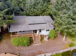 1254 NE West Lagoon Dr, Lincoln City, OR