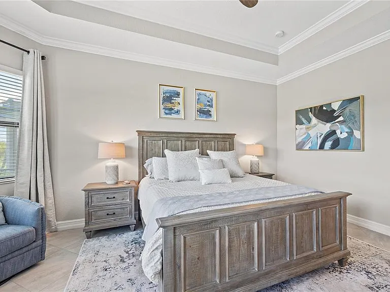 5623 Mulligan Way — Photo 29