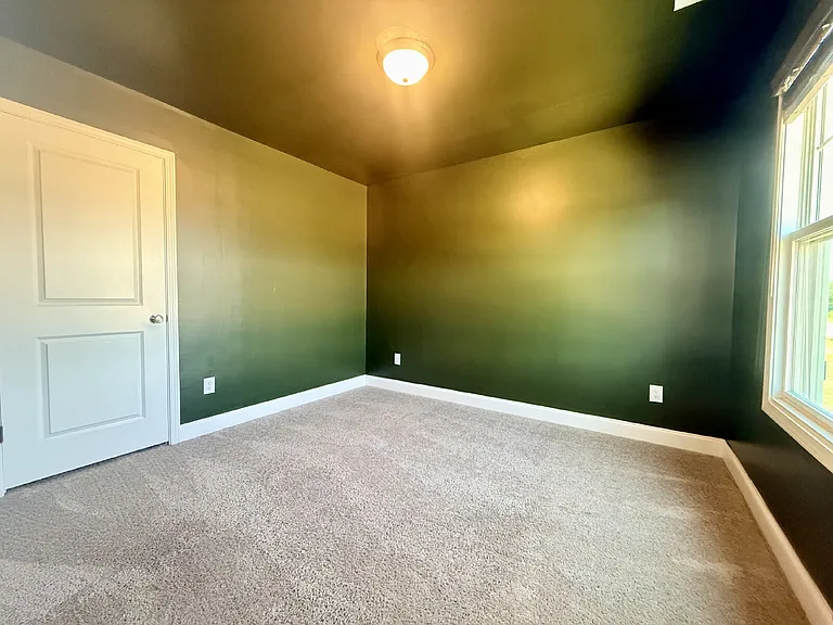 580 Hayes Rd — Photo 14