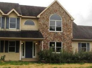 75 Auburn Rd, Avondale, PA 19311