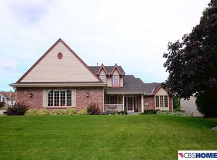 5522 S 173rd Ave, Omaha, NE 68135