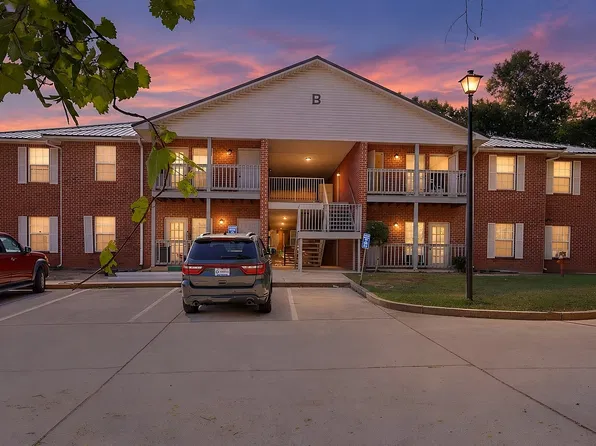Harbor Run Apartments, 6204 Old Pascagoula Rd #B-b-02, Theodore, AL 36582