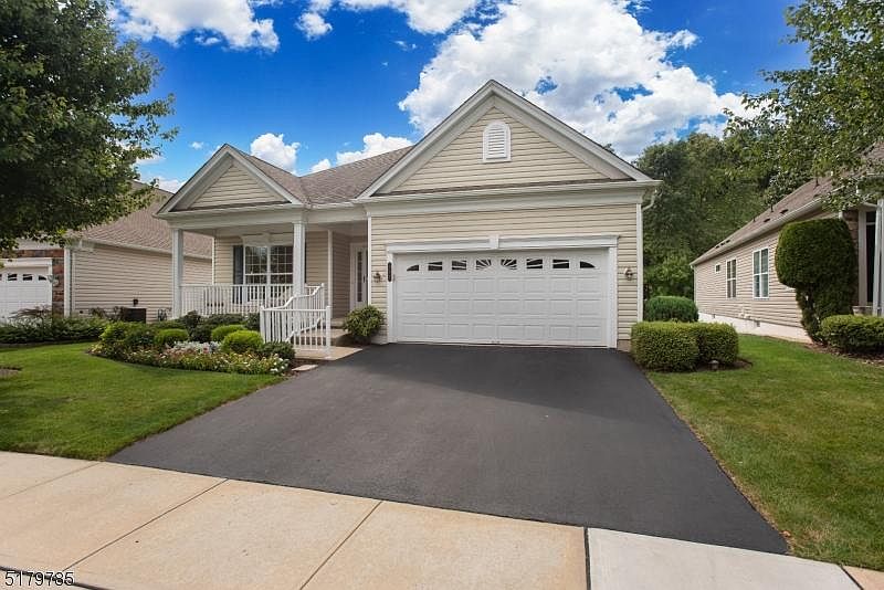 1st image of 291 Blairsden Ct