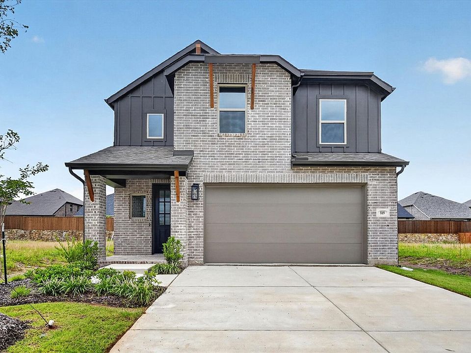 1st image of 809 Sagebrush Trl