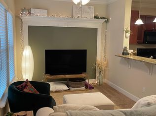 410 SW 10th St, Gainesville, FL 32601