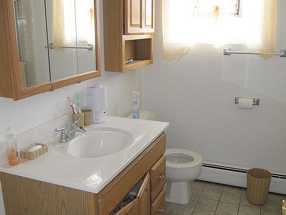 2nd image of 1315 Taft Ave APT 3