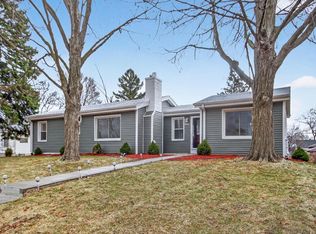 5940 N 72nd St, Milwaukee, WI