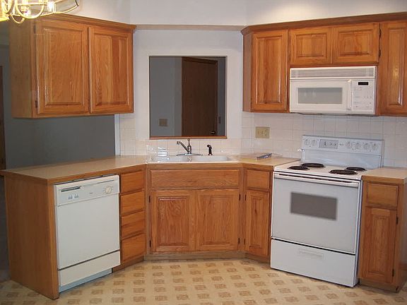 Kitchen with Dishwasher